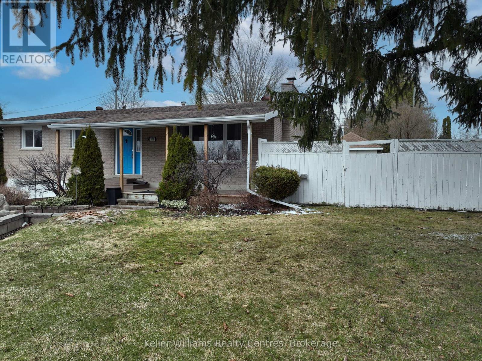 470 7th Street Property Photo 5