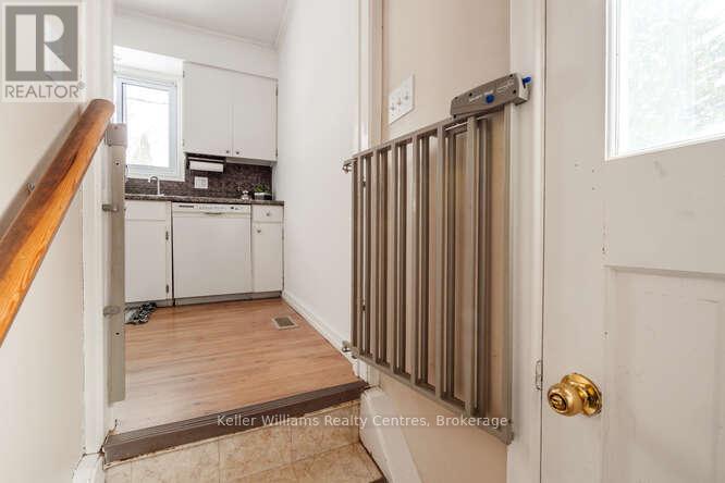 470 7th Street Property Photo 28