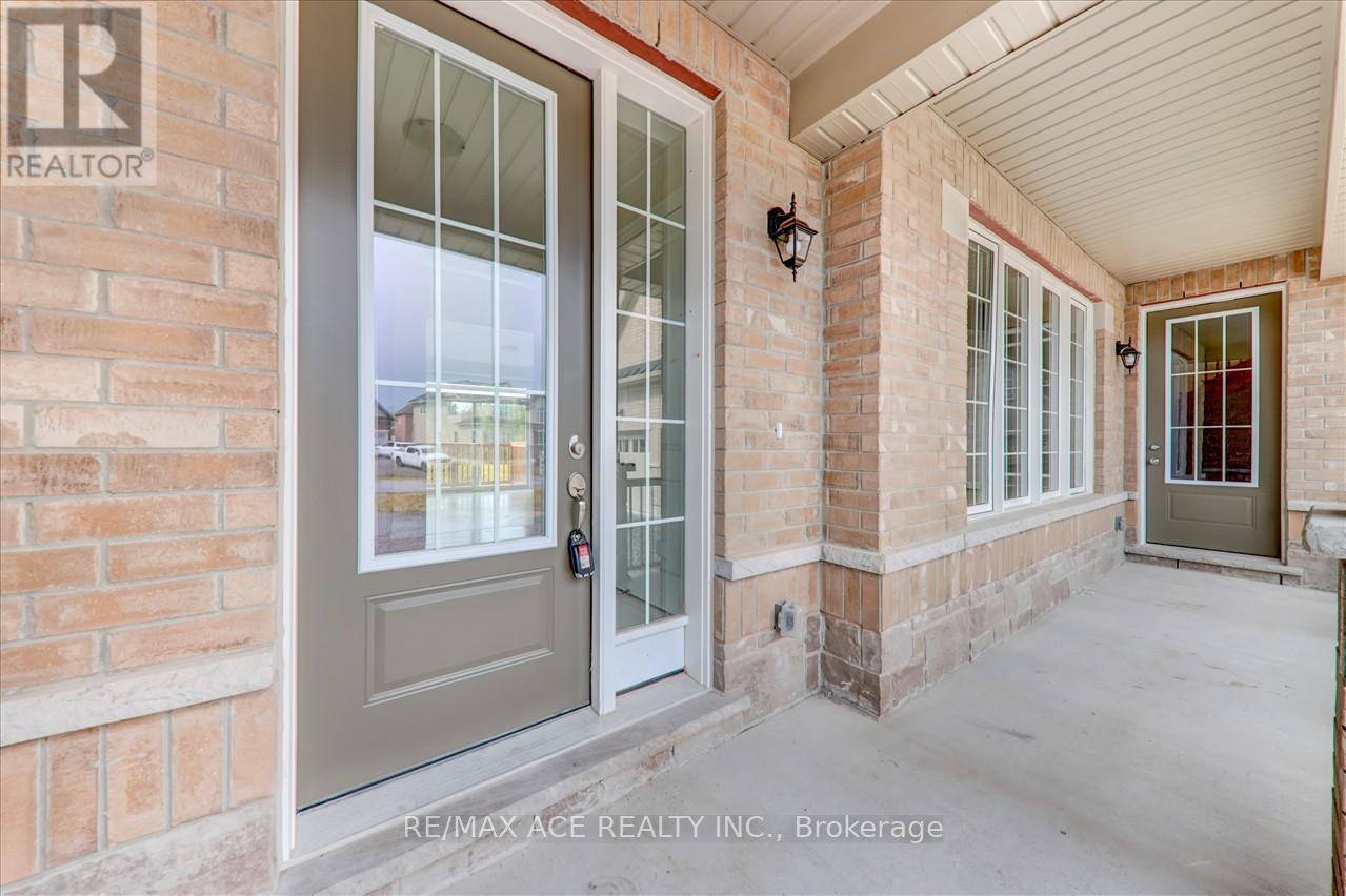 38 Golden Meadows Drive Property Photo 5