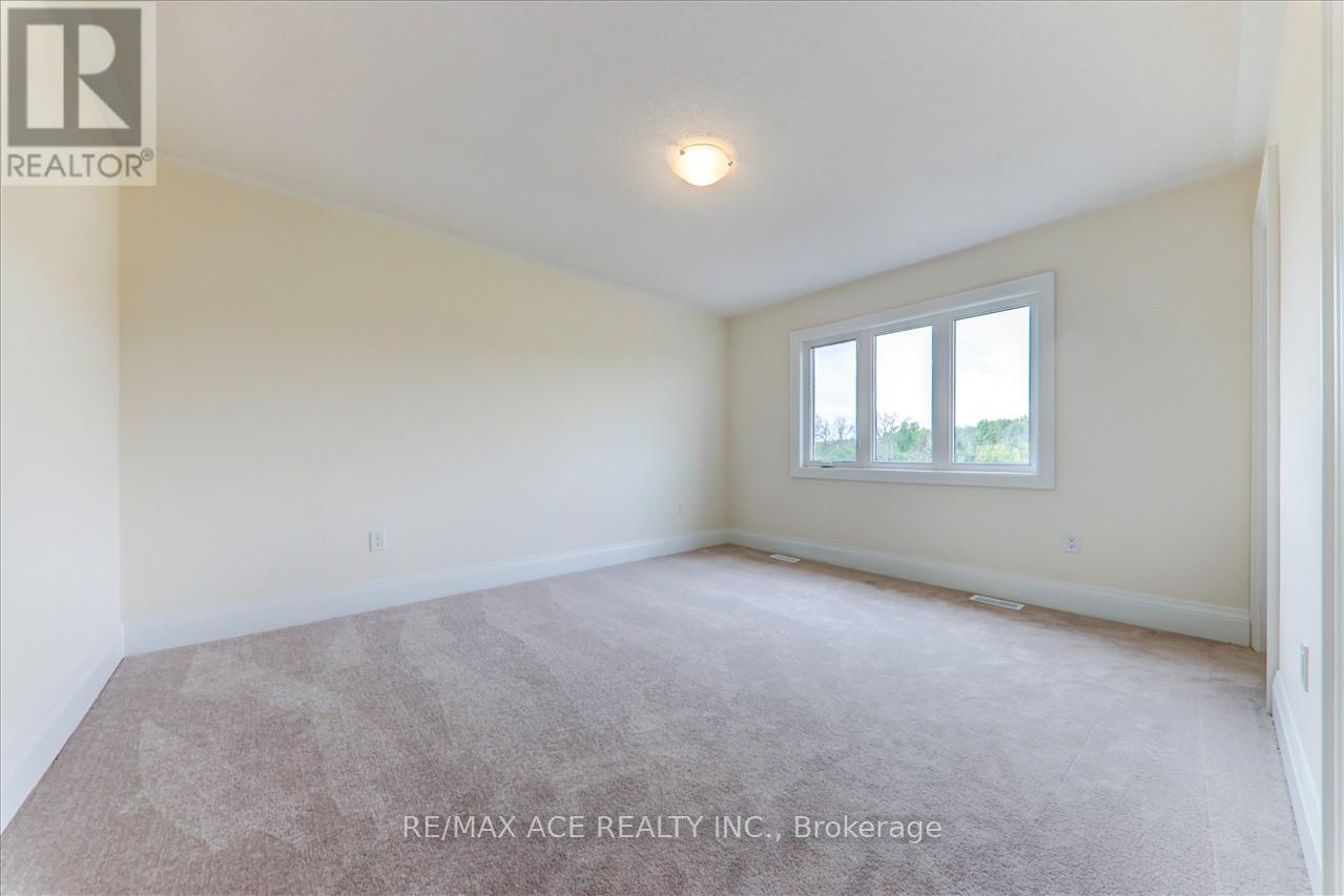 38 Golden Meadows Drive Property Photo 32