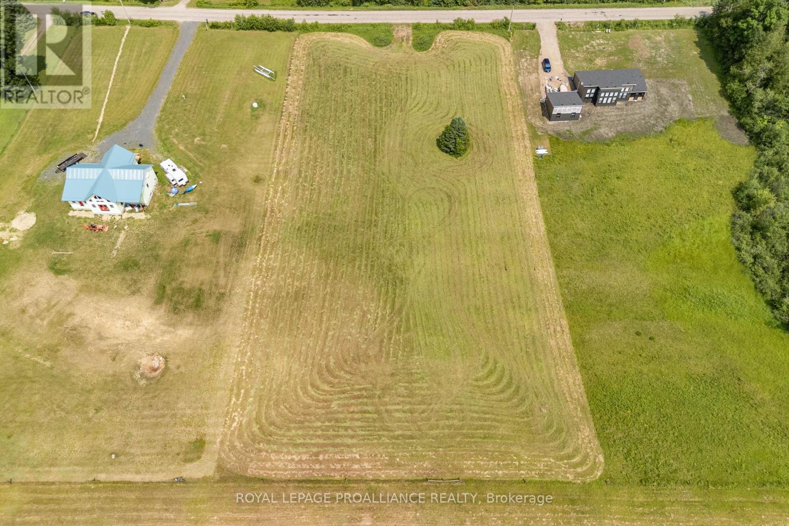 1226 Gull Lake Road Property Photo 9