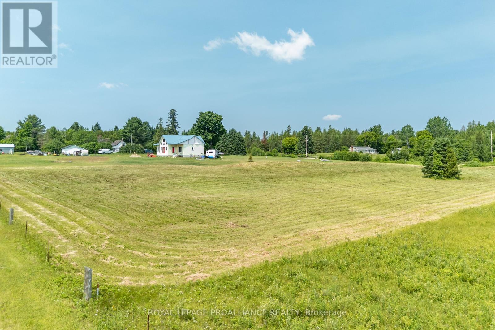 1226 Gull Lake Road Property Photo 22
