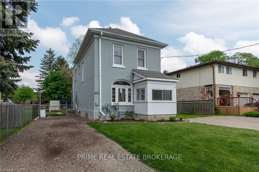 86 Givins Street Property Photo 1