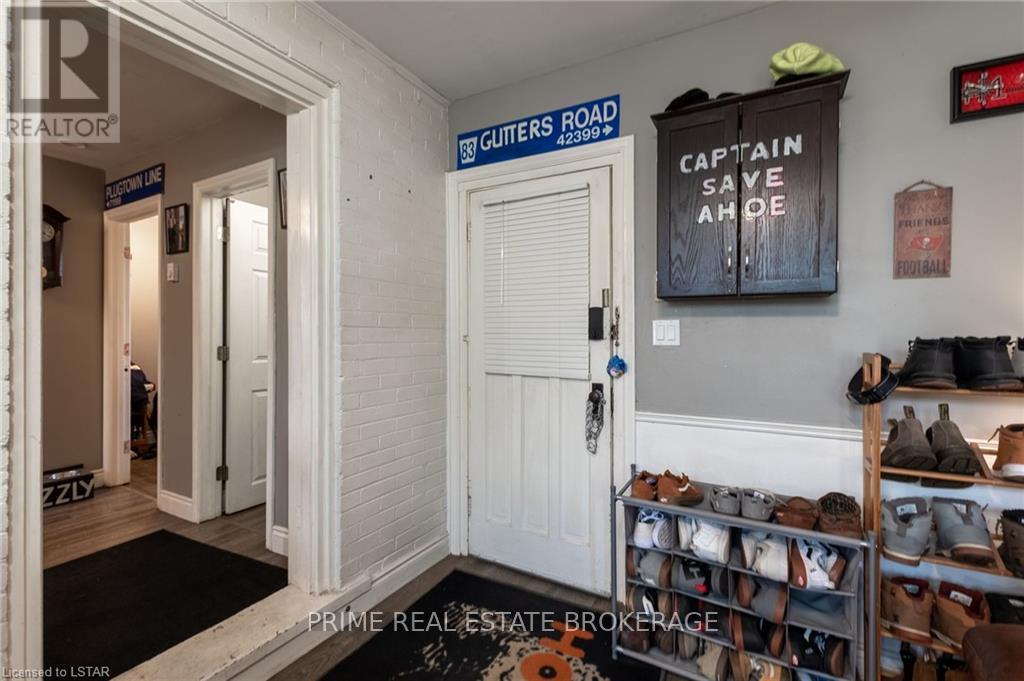 86 Givins Street Property Photo 20