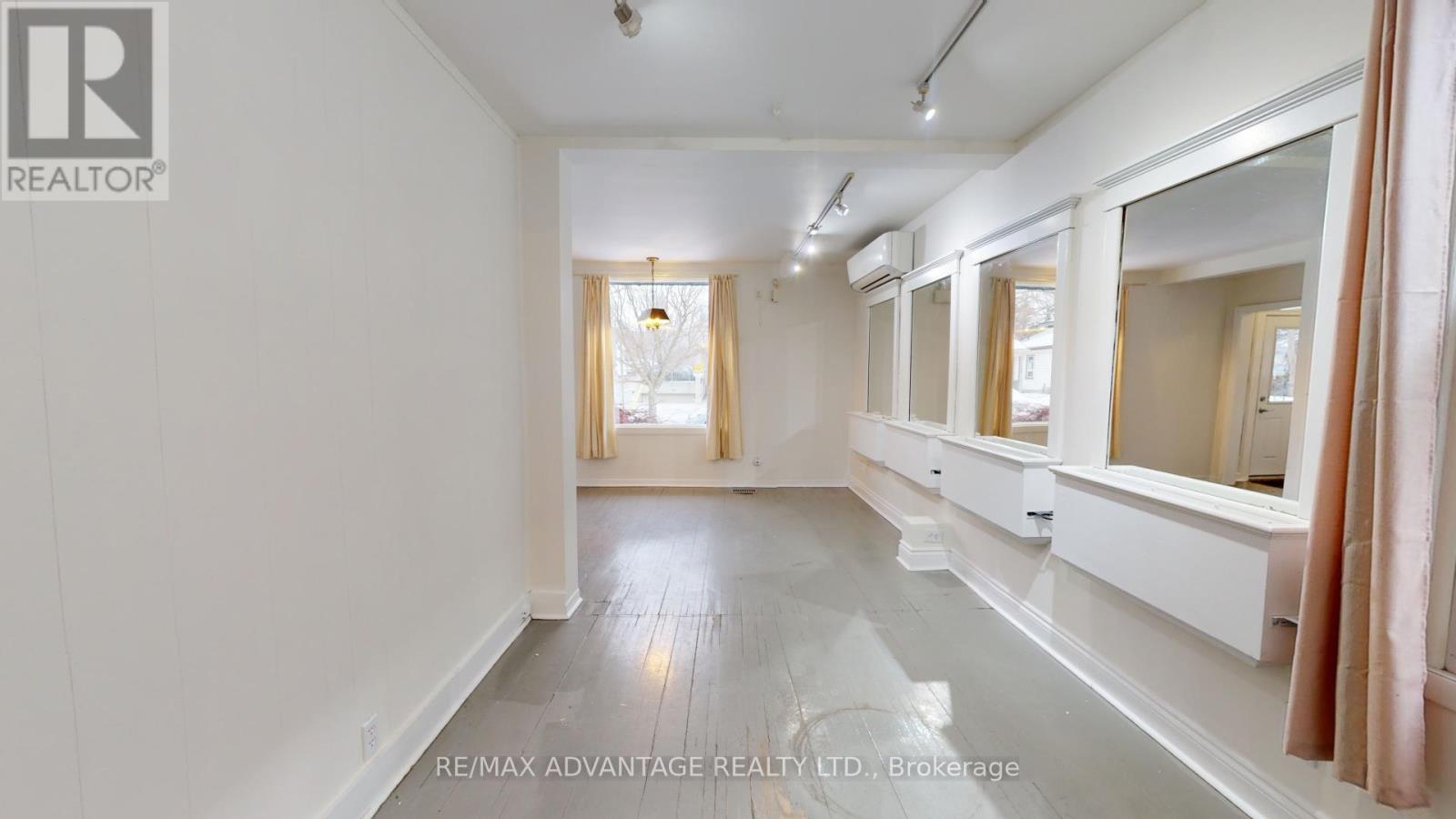156 Bruce Street Property Photo 9