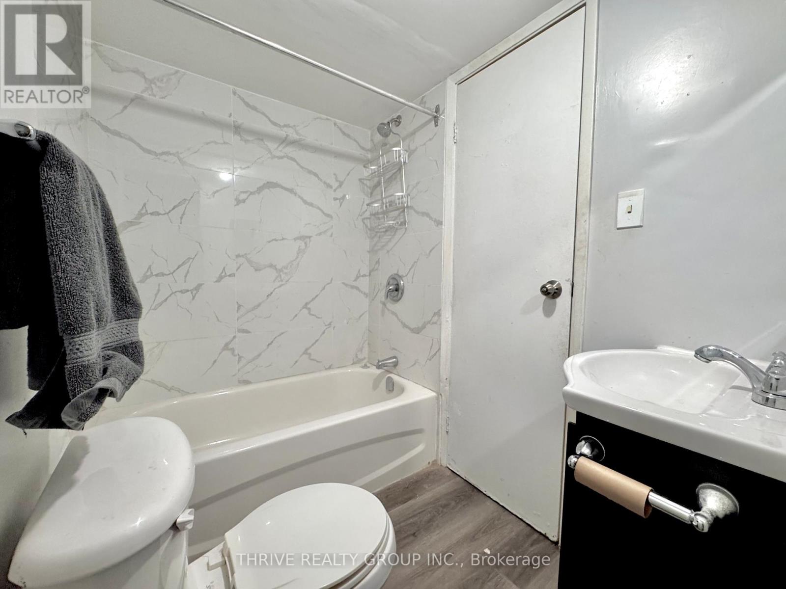 310 - 91 Thames Street S Property Photo 8