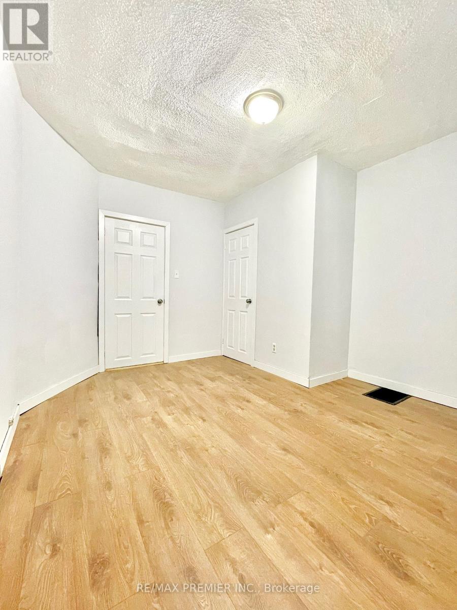 365 Bessie Avenue Property Photo 9