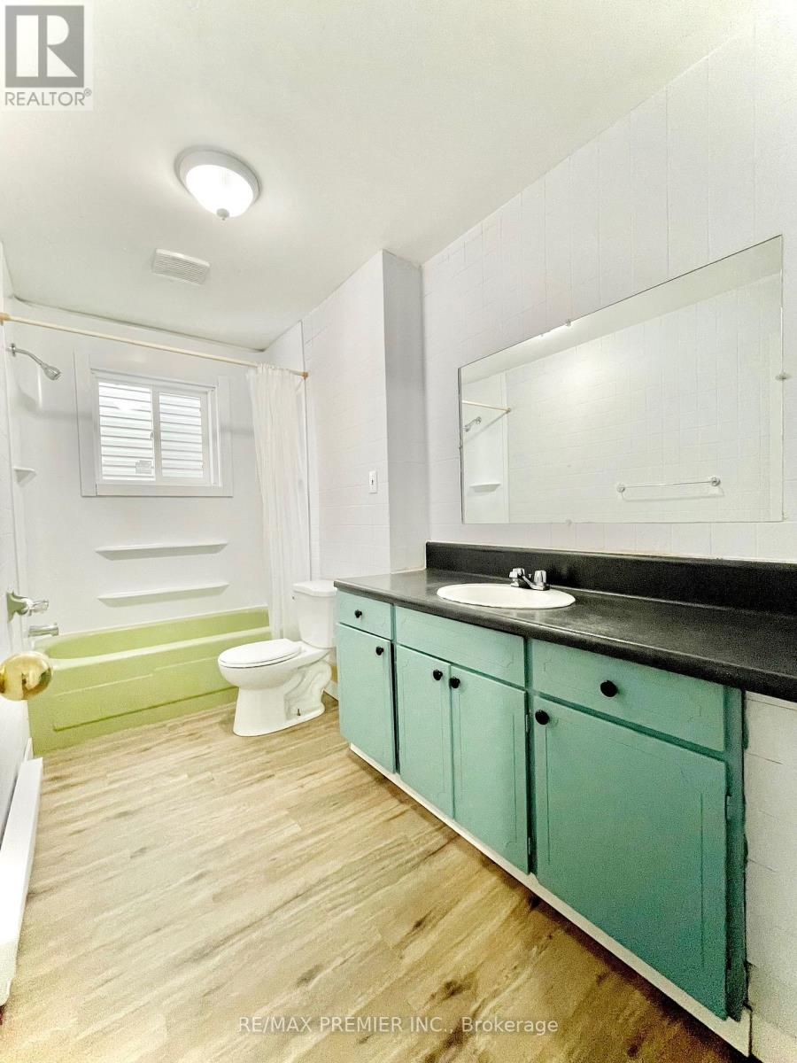 365 Bessie Avenue Property Photo 14