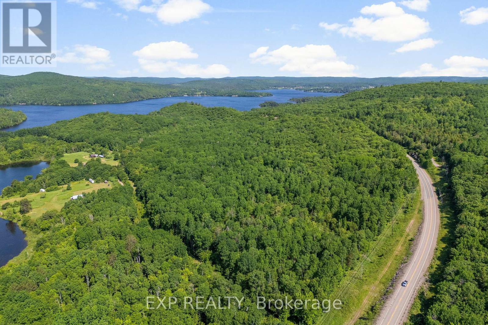 110 Horshoe Lane Property Photo 10