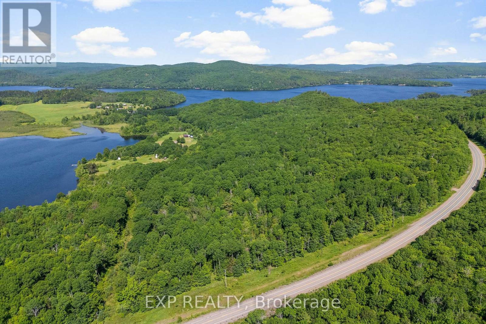110 Horshoe Lane Property Photo 11