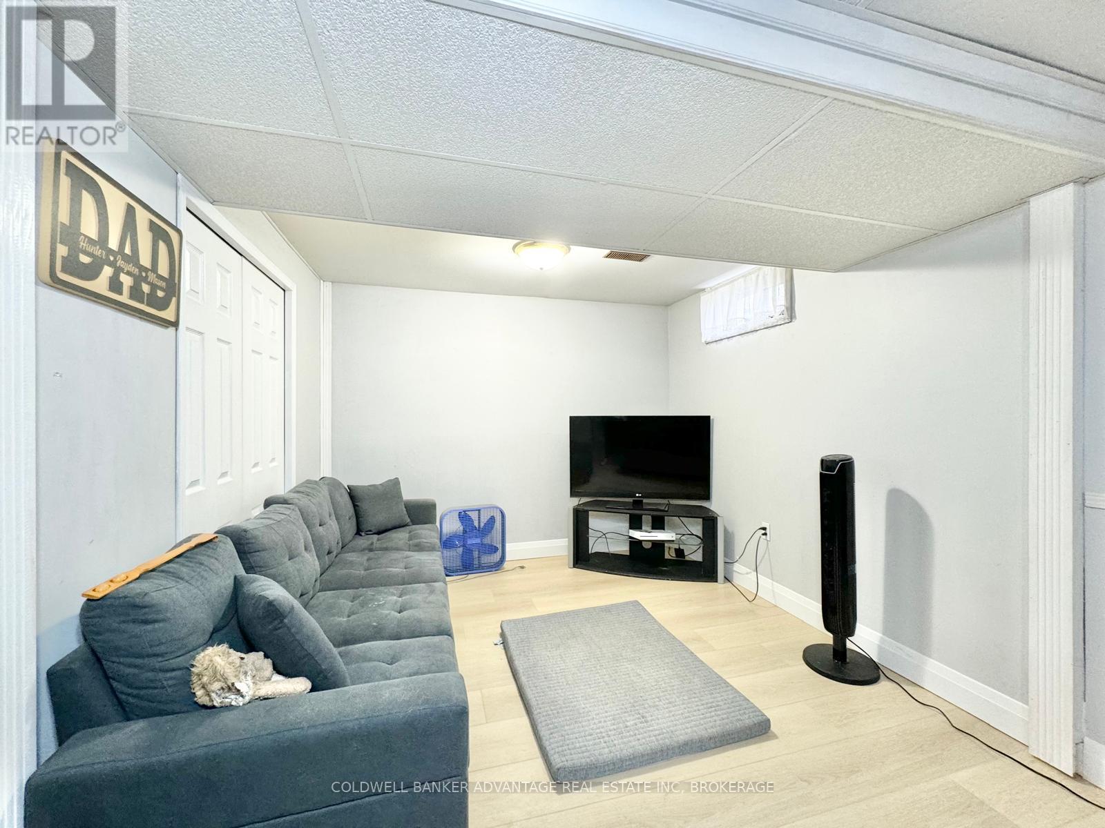 37 Mayfair Drive Property Photo 19