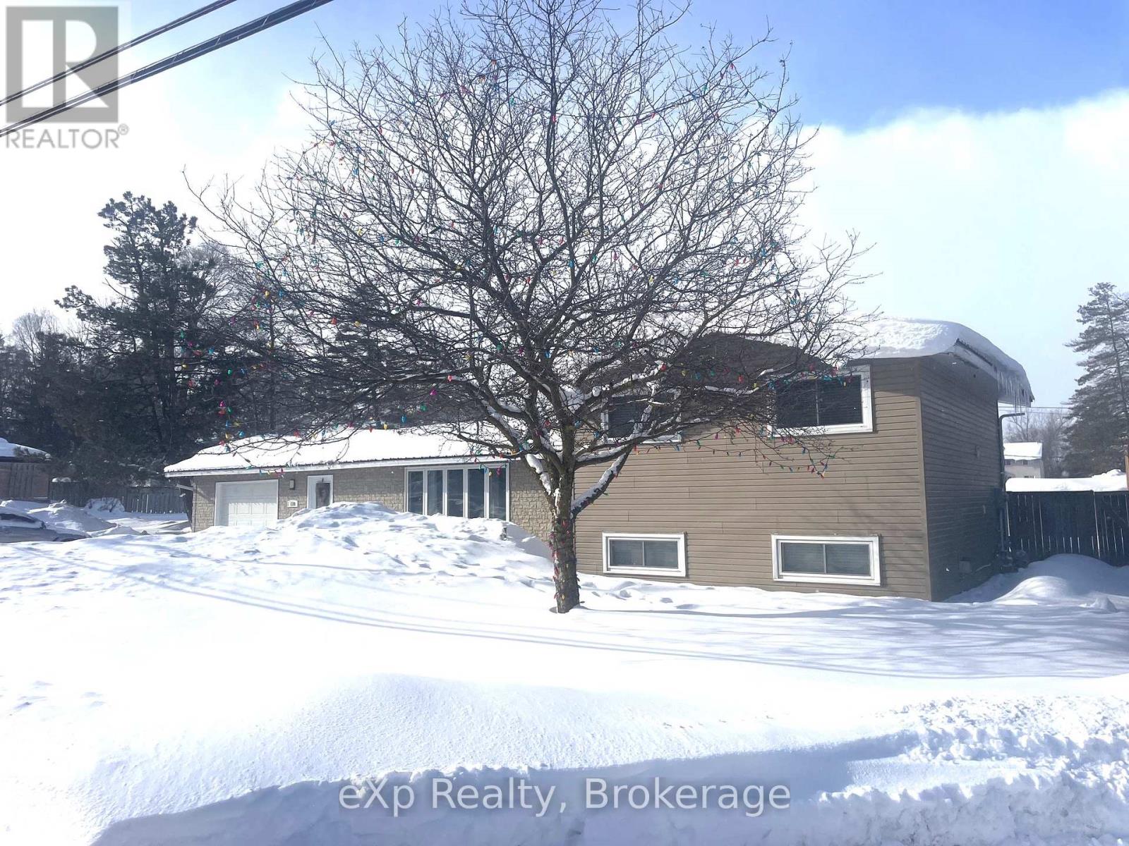 170 11th Avenue Property Photo 2