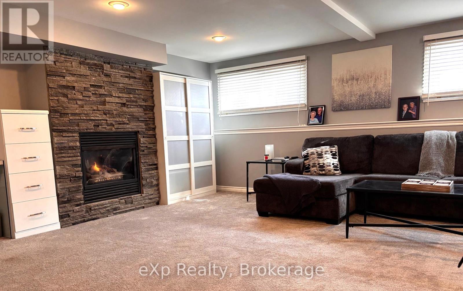 170 11th Avenue Property Photo 27
