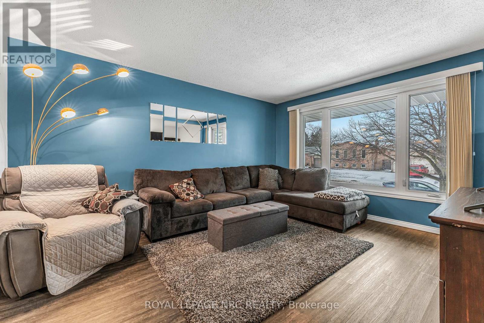 63 Bridlewood Drive Property Photo 8