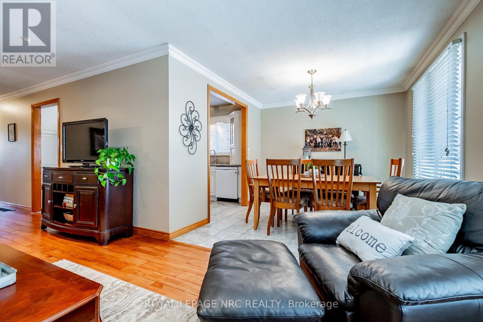 139 Bridlewood Drive Property Photo 6
