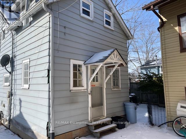 306 St. Patrick Street W Property Photo 2