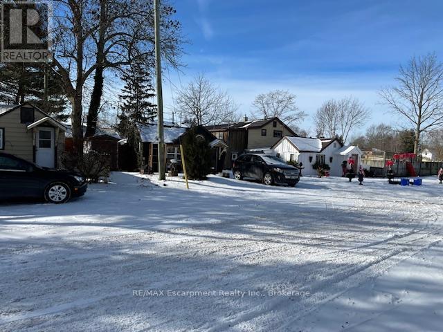 306 St. Patrick Street W Property Photo 6