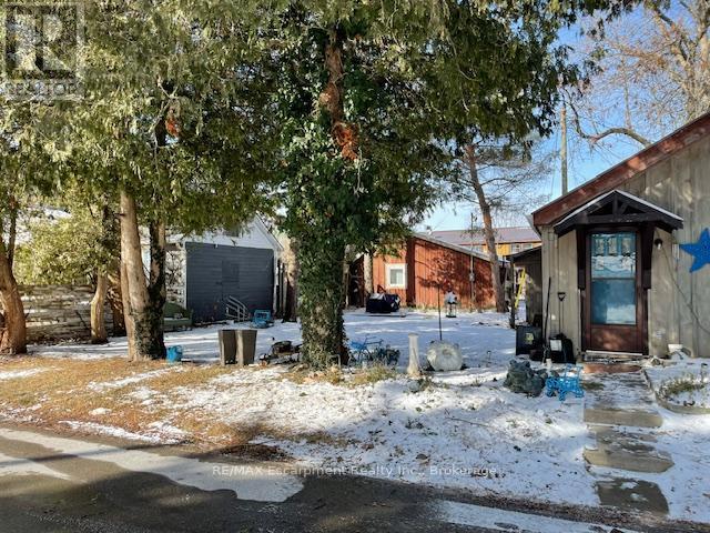 306 St. Patrick Street W Property Photo 7