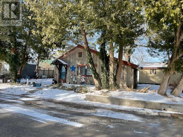 306 St. Patrick Street W Property Photo 8
