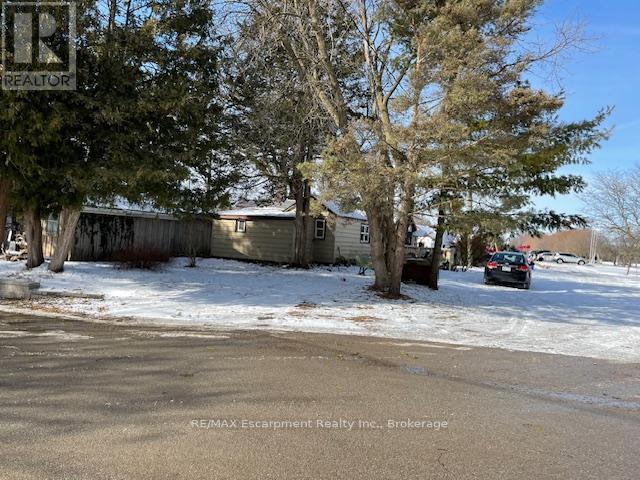 306 St. Patrick Street W Property Photo 9
