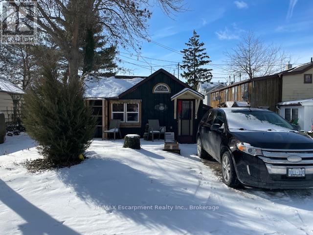 306 St. Patrick Street W Property Photo 11