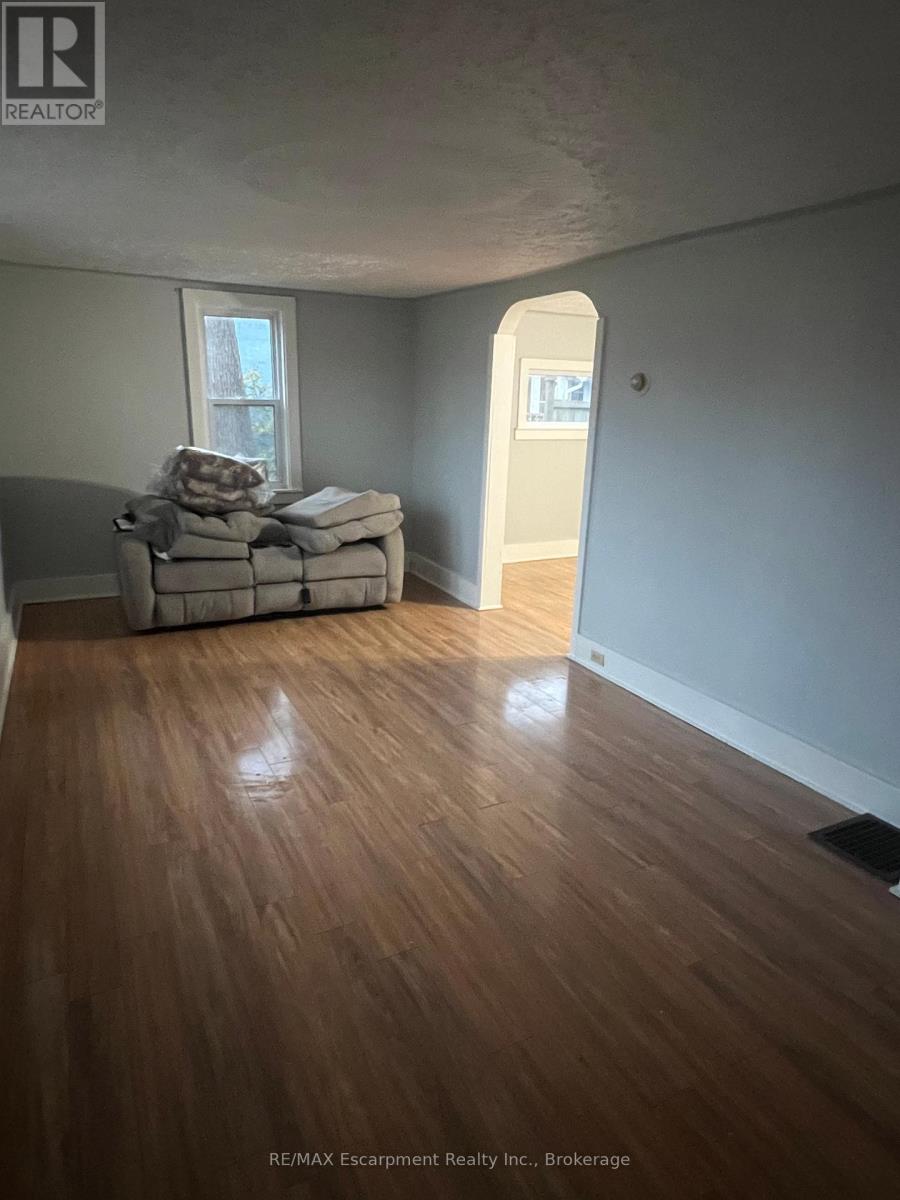 306 St. Patrick Street W Property Photo 16