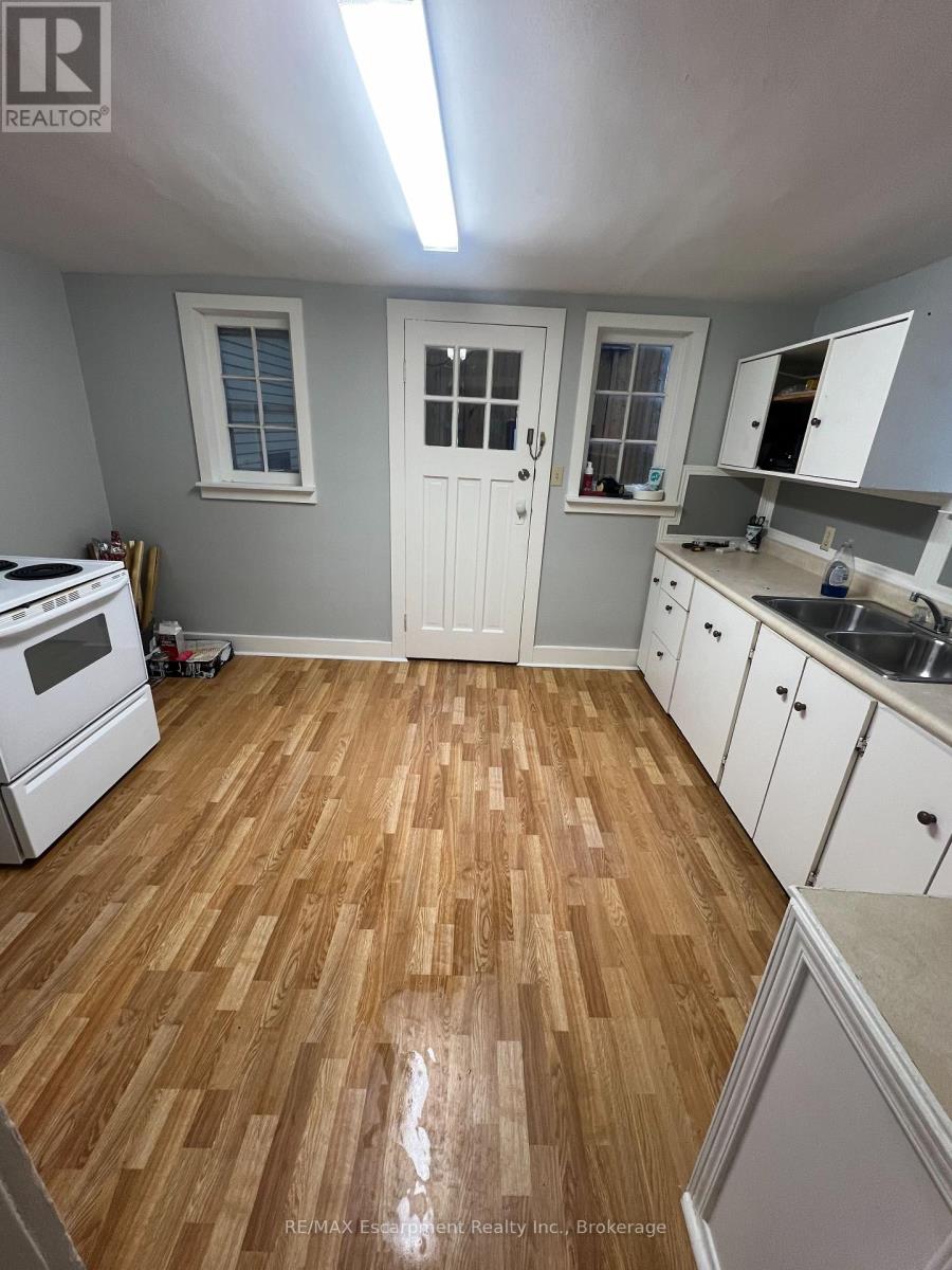 306 St. Patrick Street W Property Photo 19