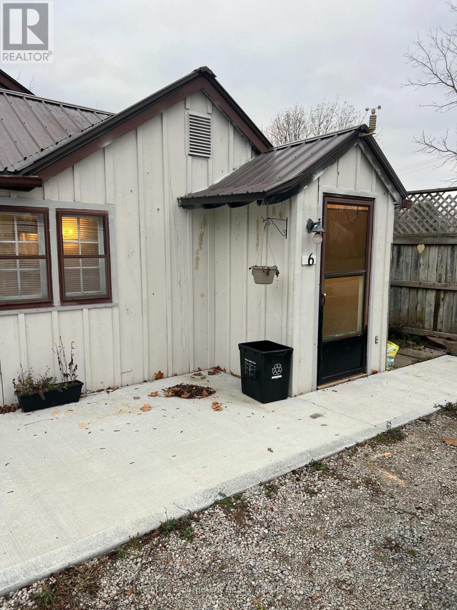 306 St. Patrick Street W Property Photo 29