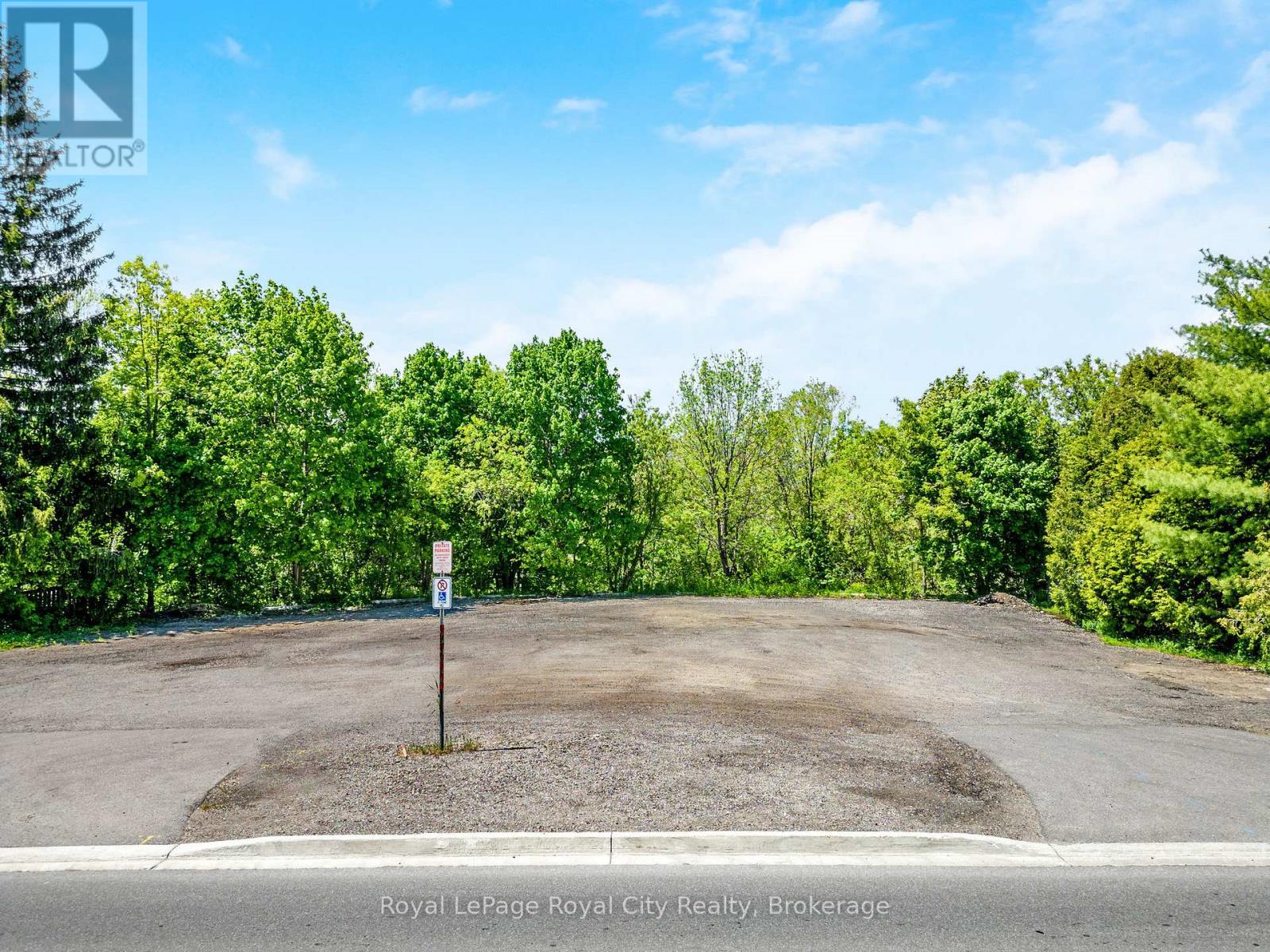 112 Harris Street Property Photo 1