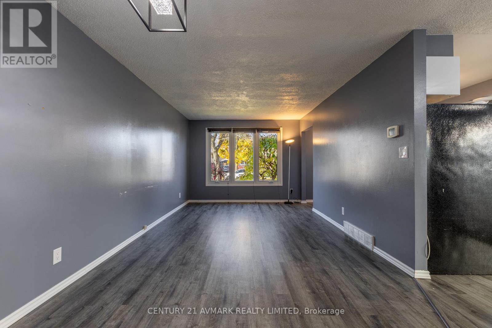 87 Terrace Avenue Property Photo 6