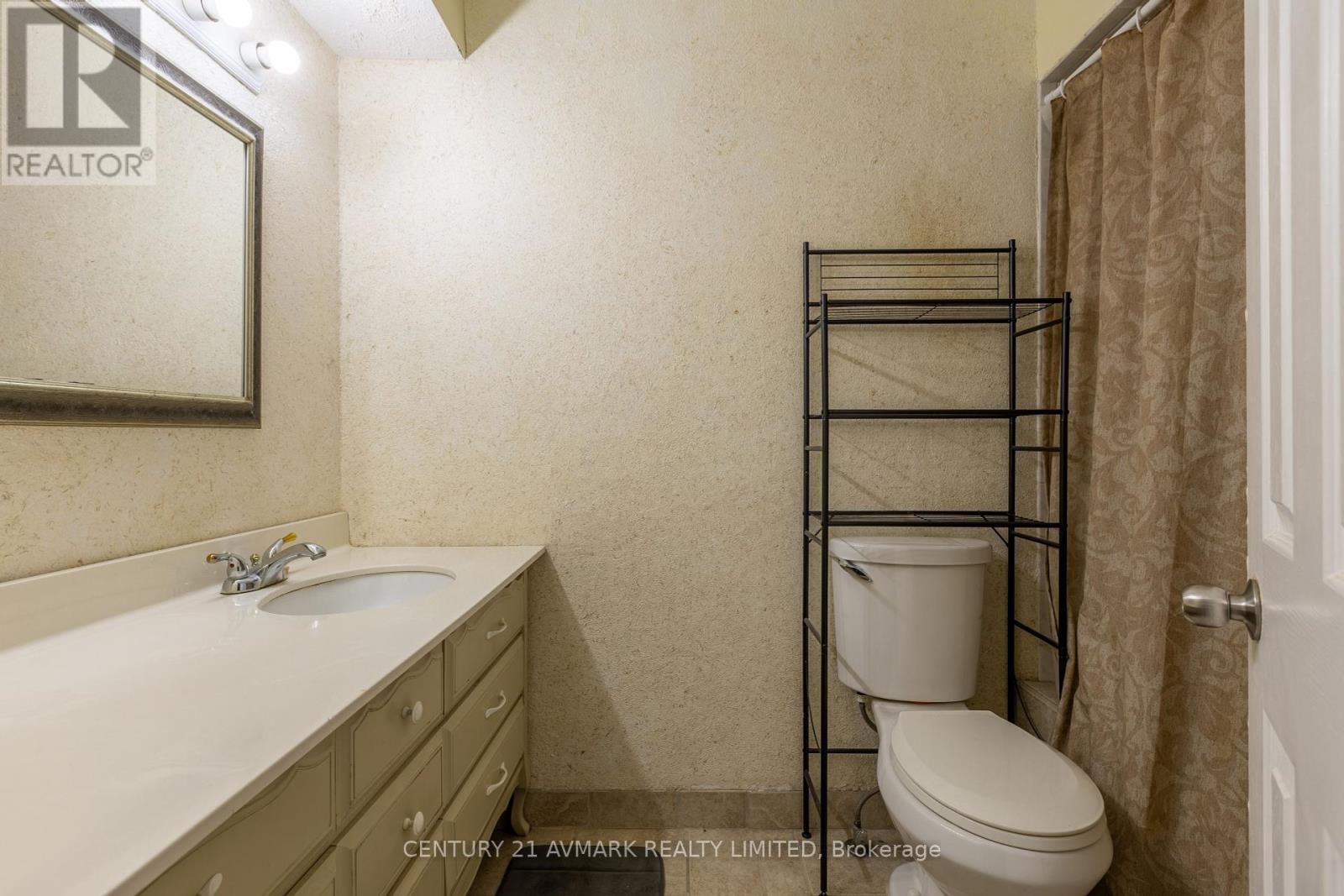 87 Terrace Avenue Property Photo 14