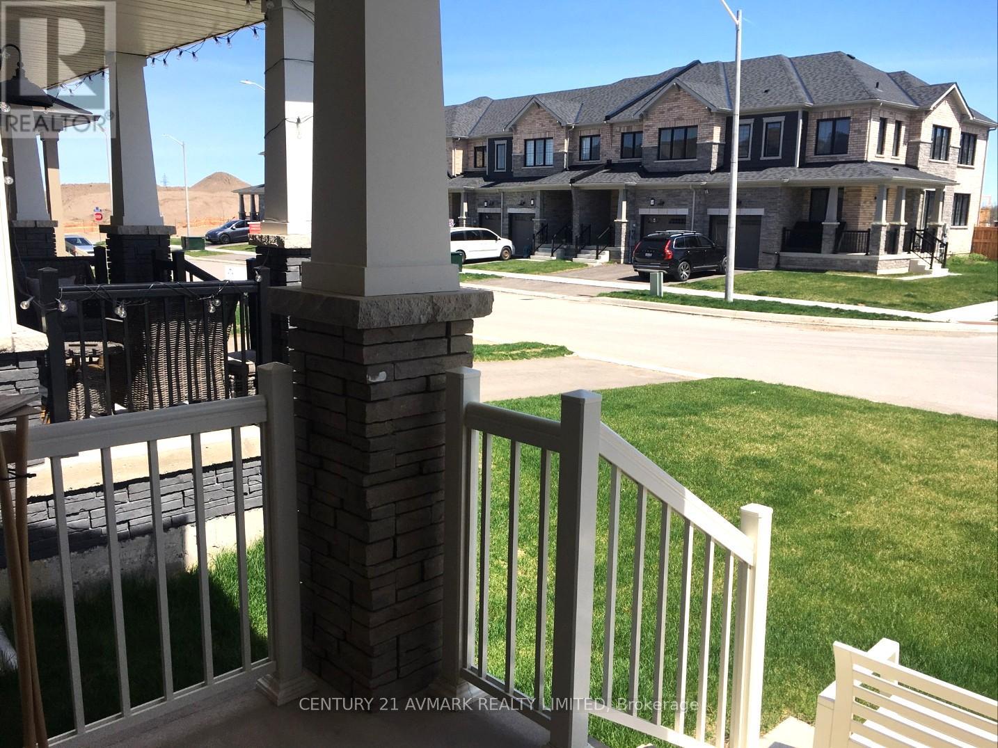 141 Keelson Street Property Photo 2