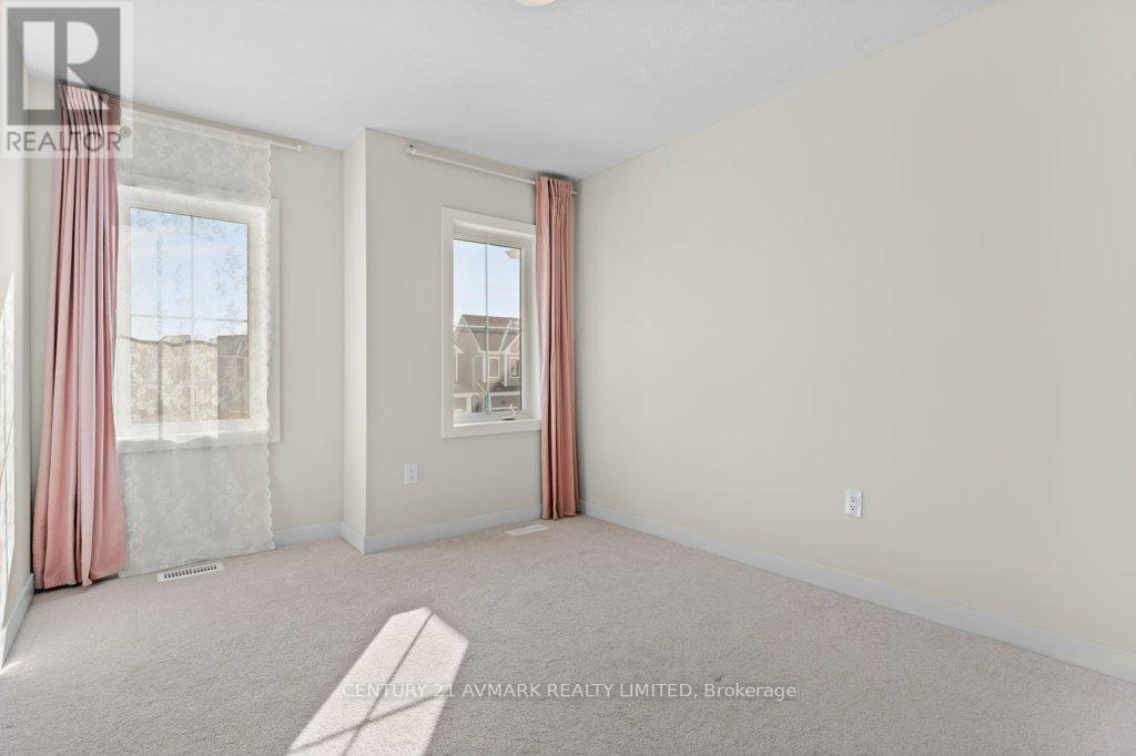 141 Keelson Street Property Photo 22