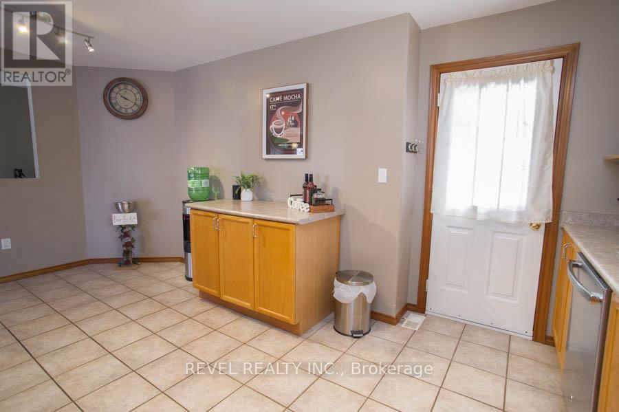 23 Garner's Lane Property Photo 10