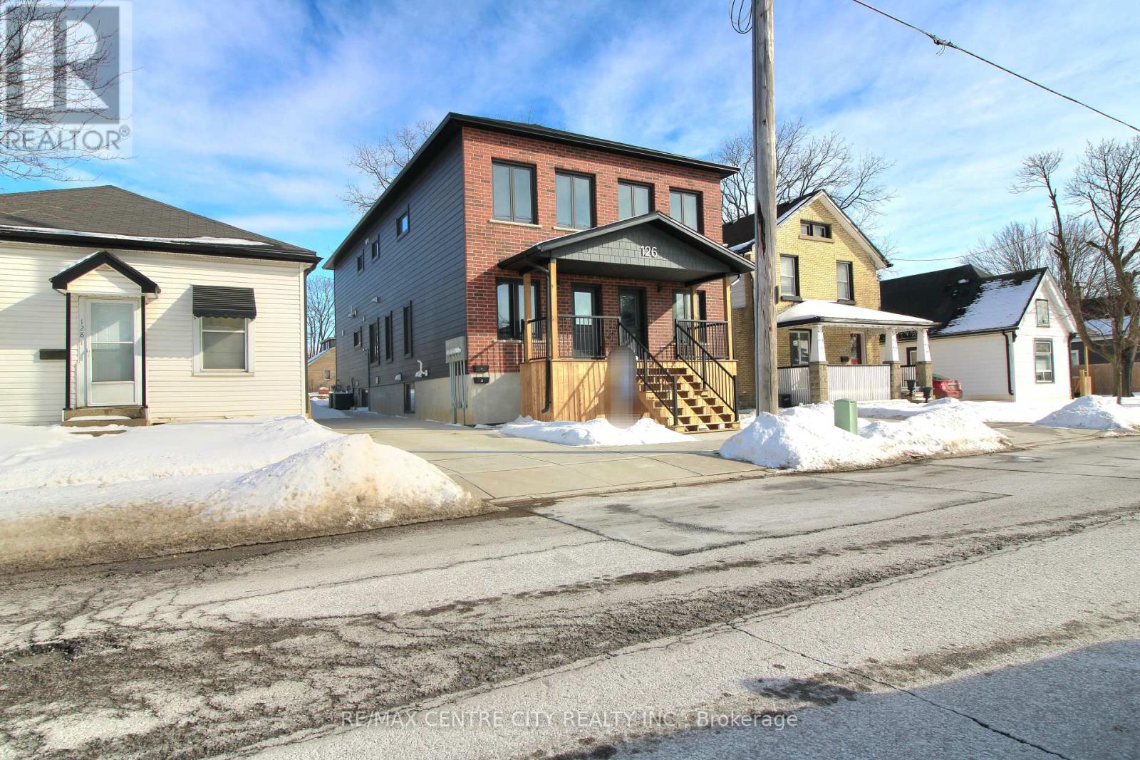 126 Price Street Property Photo 1