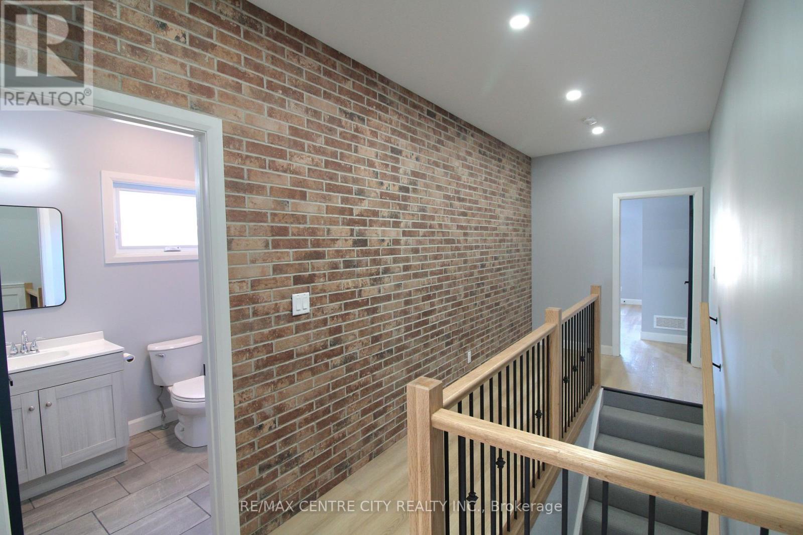 126 Price Street Property Photo 15