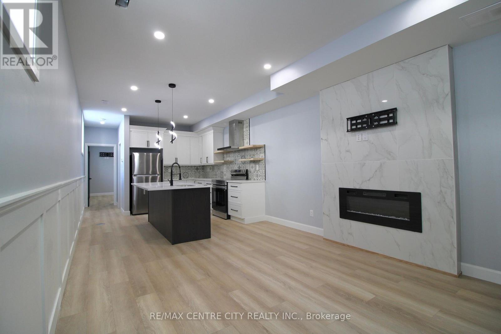 126 Price Street Property Photo 37