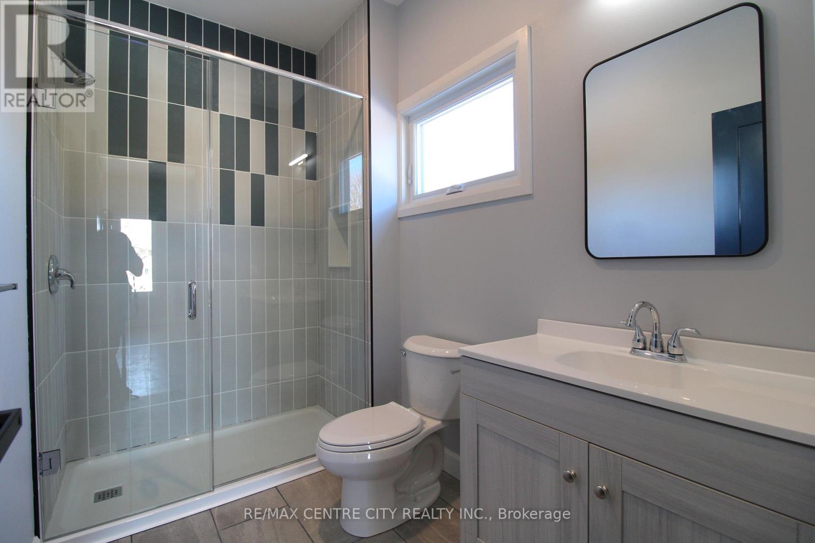 126 Price Street Property Photo 11