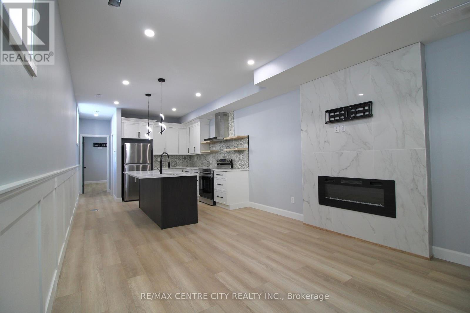 126 Price Street Property Photo 37