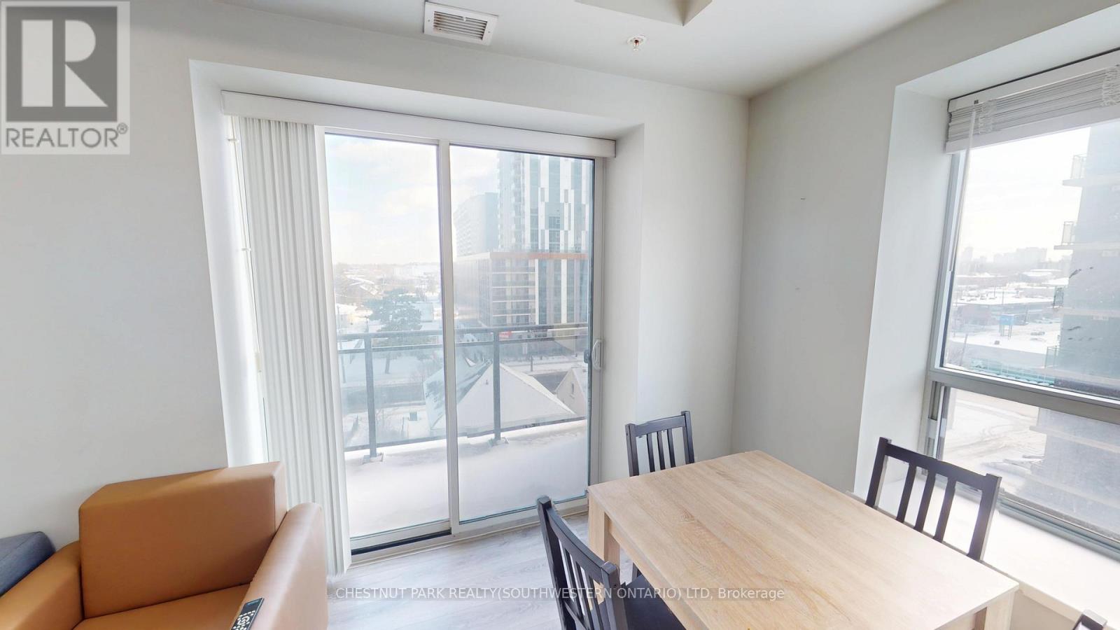 502 - 318 Spruce Street Property Photo 19