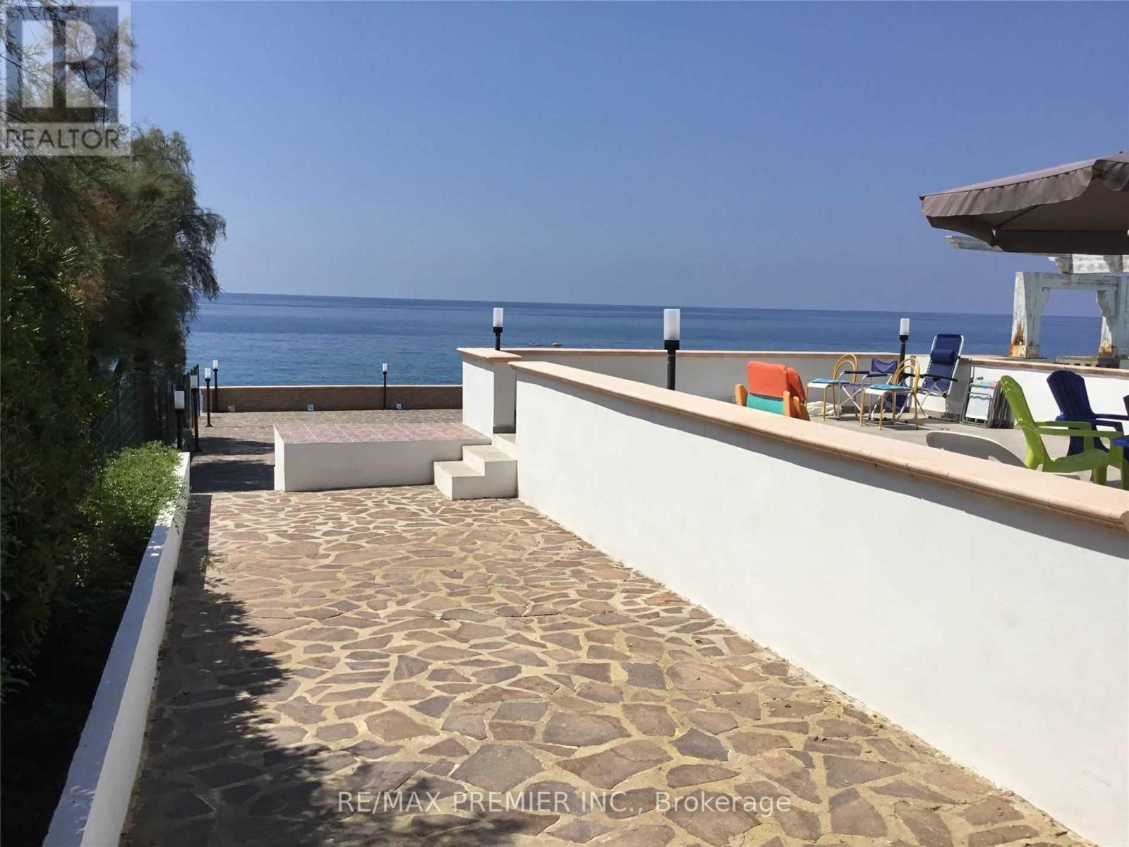 A - 83 Con S Maria Di Mare Property Photo 3