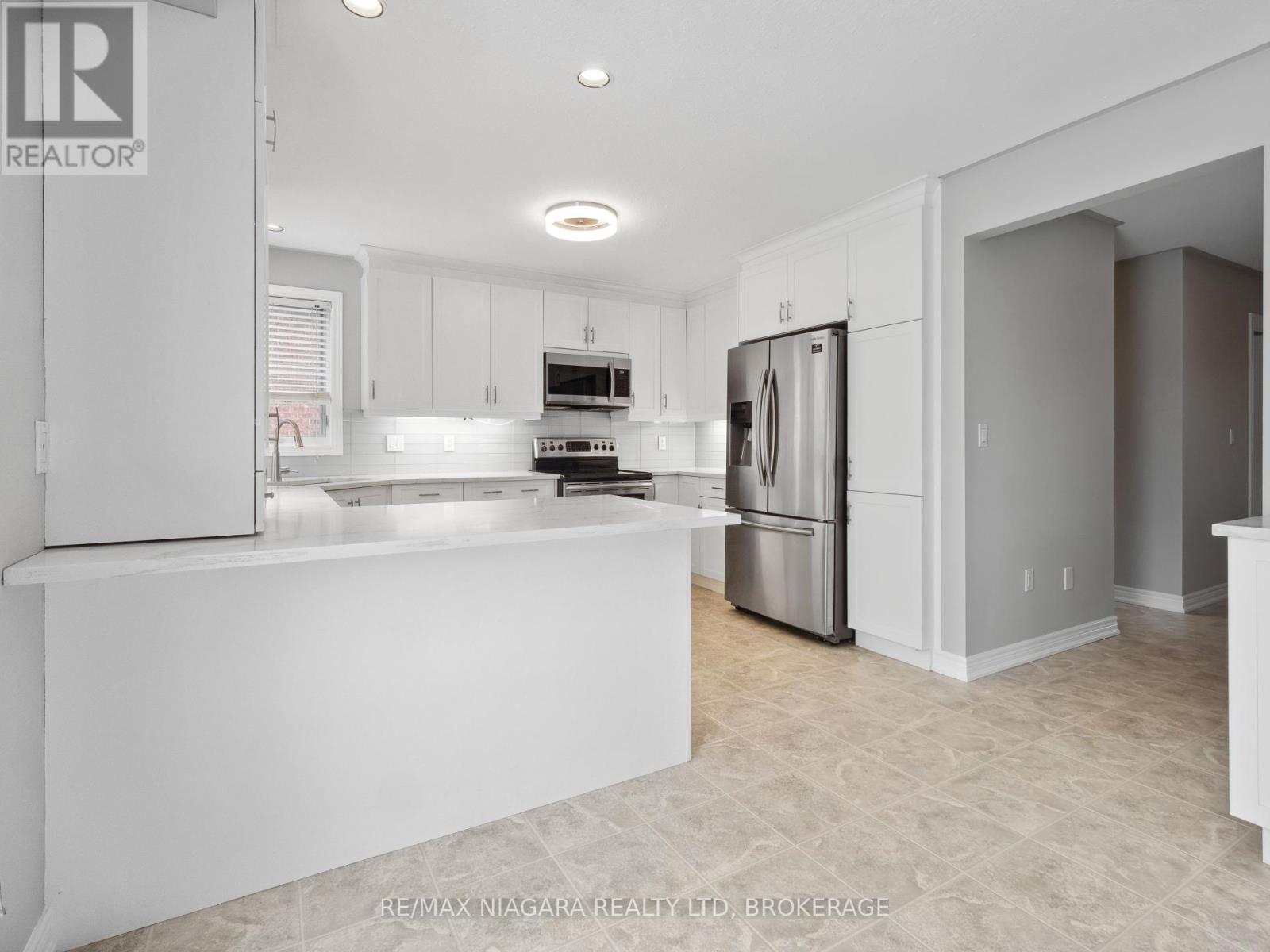 66 Hunter Drive Property Photo 12