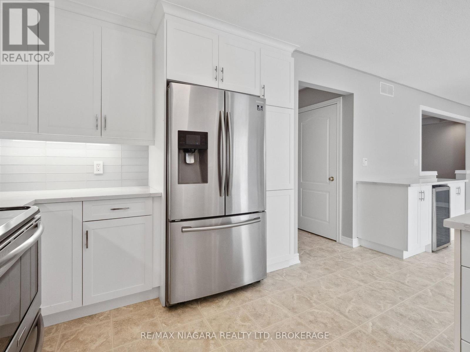 66 Hunter Drive Property Photo 13