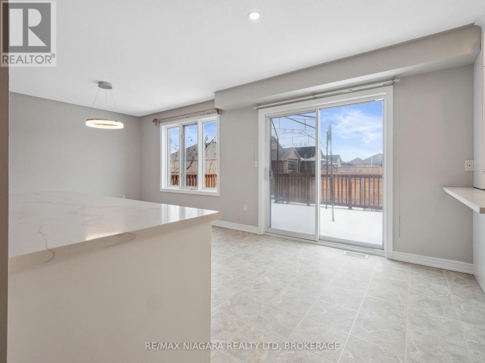 66 Hunter Drive Property Photo 14