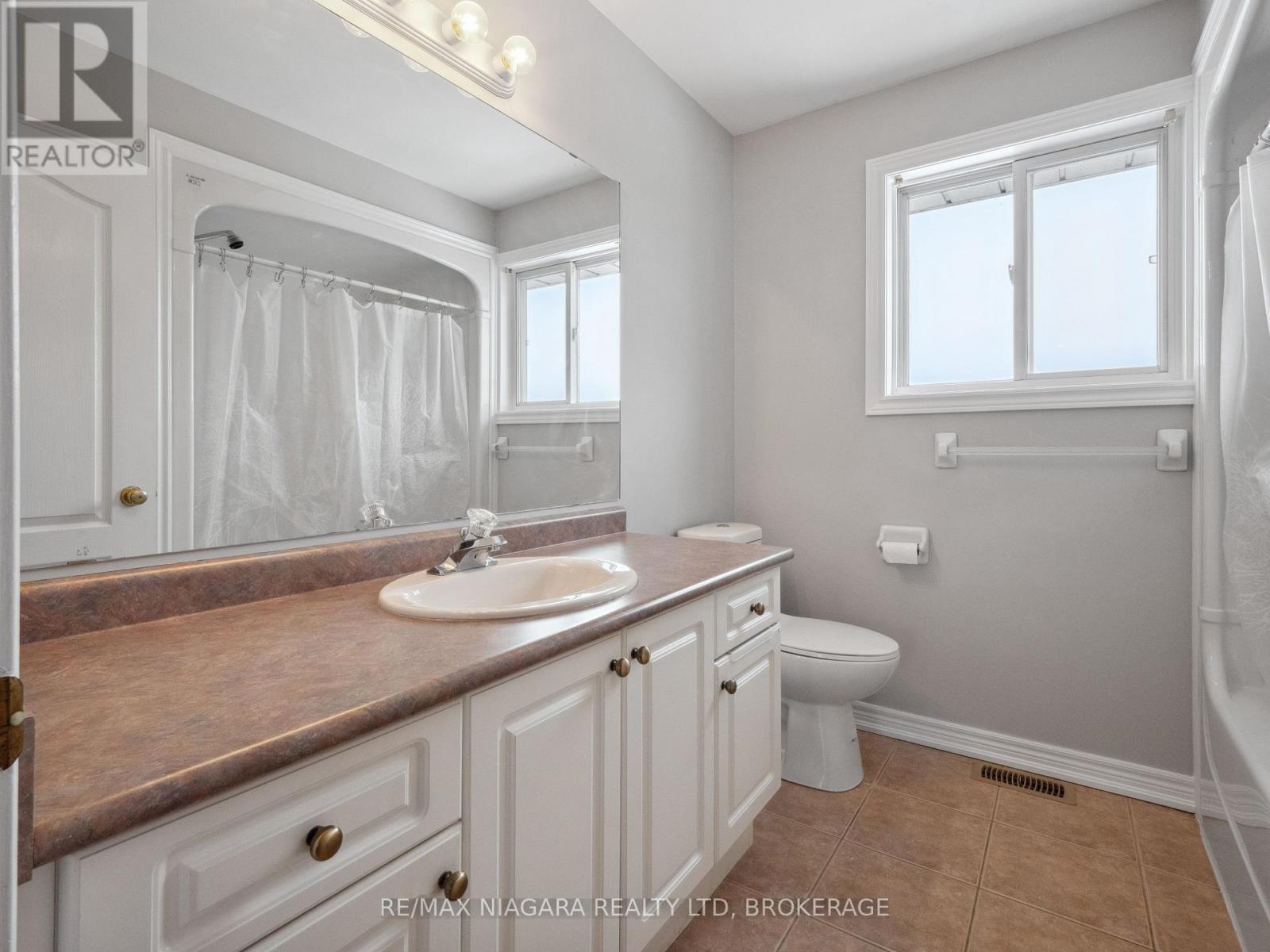 66 Hunter Drive Property Photo 24