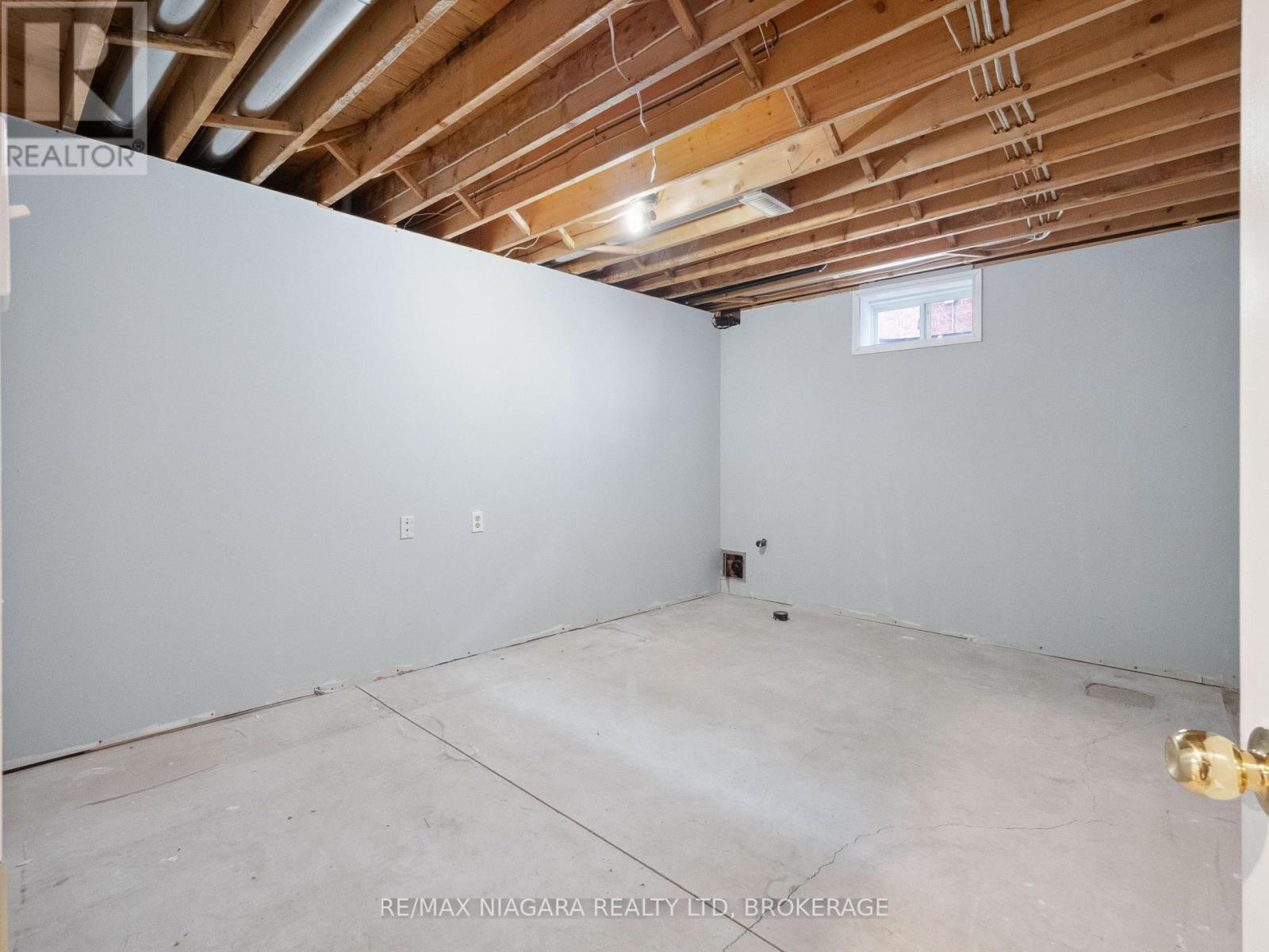 66 Hunter Drive Property Photo 28