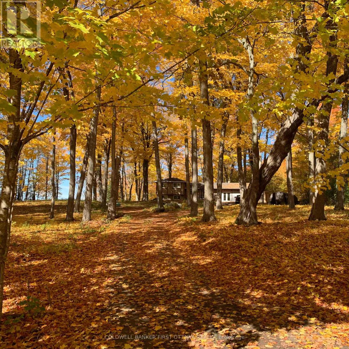 739 Scotch Corners Road Property Photo 1