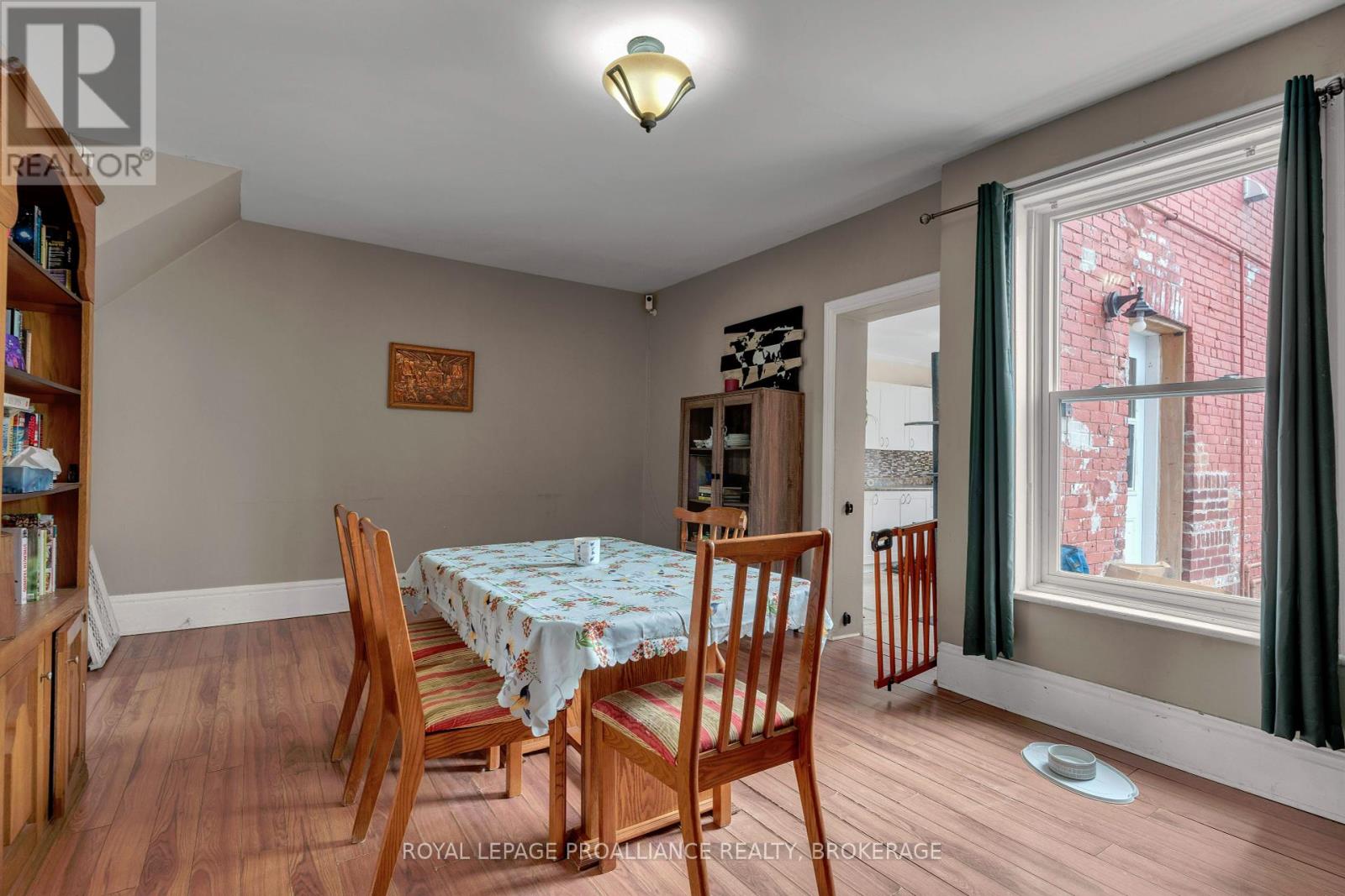 30/32/34 Victoria Avenue Property Photo 10