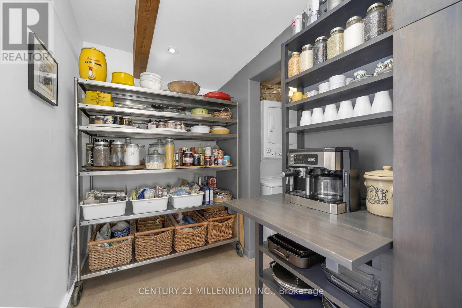 5880 Winston Churchill Boulevard Property Photo 8