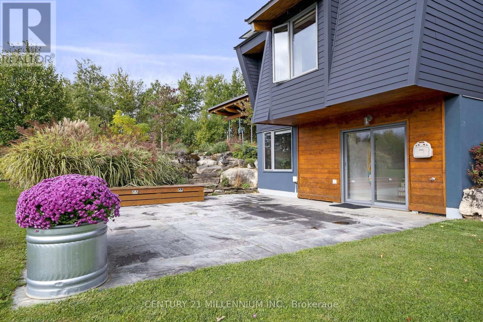 5880 Winston Churchill Boulevard Property Photo 37